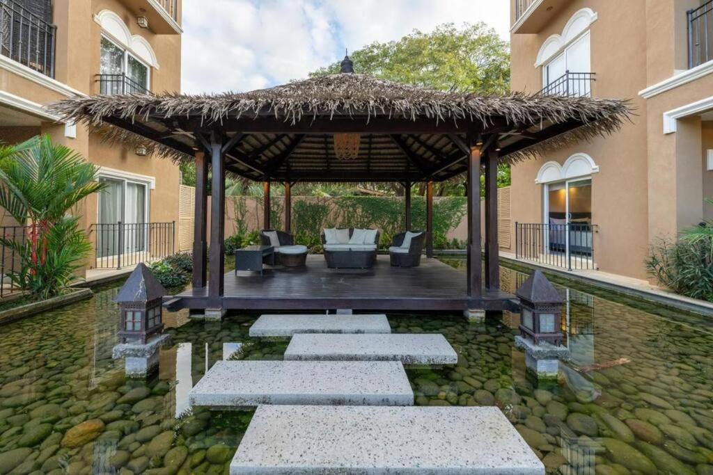 Playa Palapa~Steps From The Ocean! Lejlighed Tamarindo Eksteriør billede